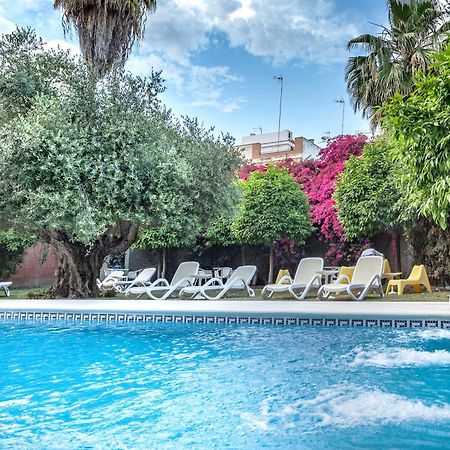 Aacr Hotel Monteolivos Sewilla Zewnętrze zdjęcie