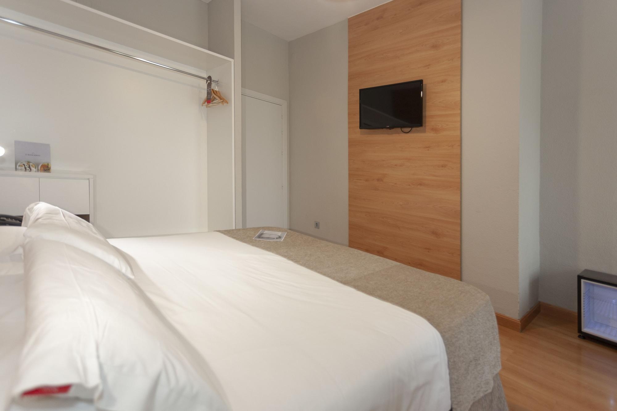 Aacr Hotel Monteolivos Sewilla Zewnętrze zdjęcie