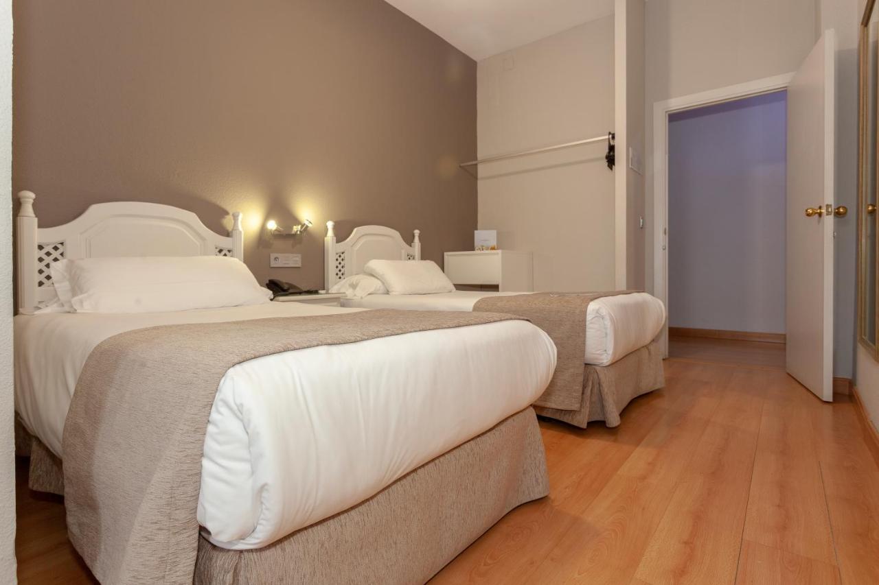 Aacr Hotel Monteolivos Sewilla Zewnętrze zdjęcie